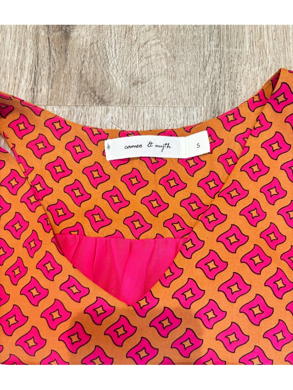 Cameo & Myth Sleeveless, Geometric High-Low Shift Dress in Pink and Orange NWOT - Picture 11 of 16